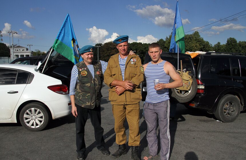 Десантники отметили свой профессиональный праздник 9 фото