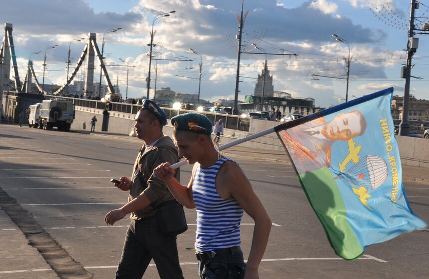 Десантники отметили свой профессиональный праздник 1 фото