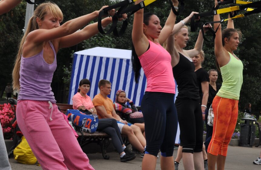 В парке Горького состоялась фитнес-конвенция 10 фото