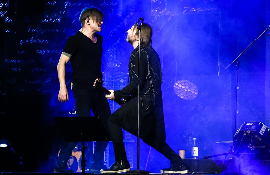 С Левой и Шурой из Би-2 изменился и визуальный облик спектакля