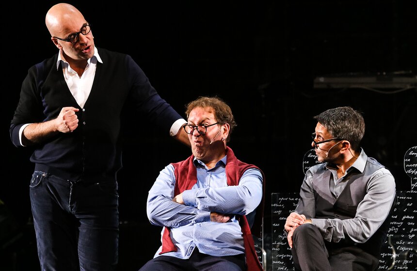 Мастер-классы о том, как выглядеть интеллектуалом и эстетом, всегда актуальны