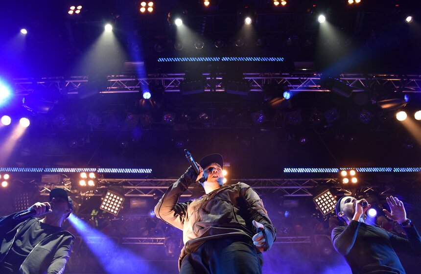 В юности они все много слушали музыку, покупали кассеты иностранных артистов, учили английский язык, чтобы понимать содержание текстов и писать свои