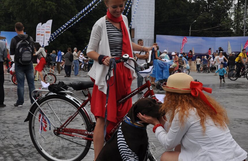 Акция "Леди на велосипеде" в парке "Сокольники" 7 фото