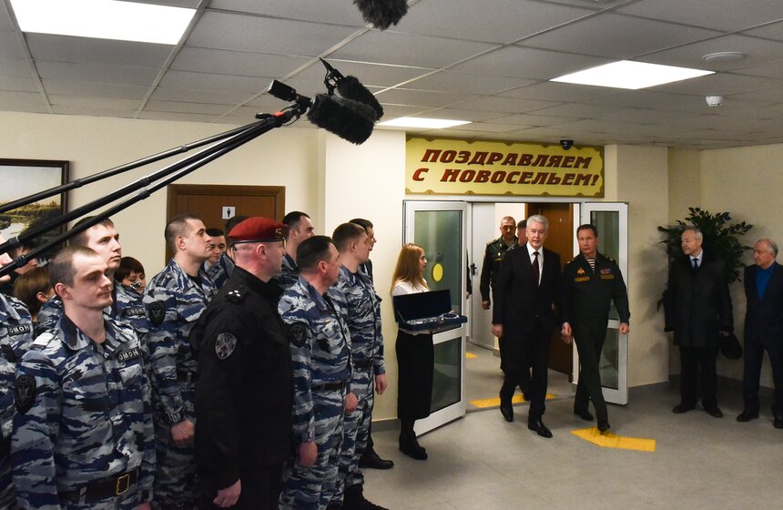 В церемонии открытия приняли участие Сергей Собянин и директор Федеральной службы войск национальной гвардии России Виктор Золотов