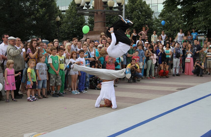 Фестиваль "Активный город" провели на Цветном бульваре 17 фото