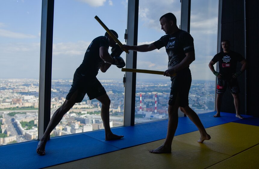 "ЖАРА Fight Show" – это серия зрелищных соревнований в нескольких видах боевых искусств.