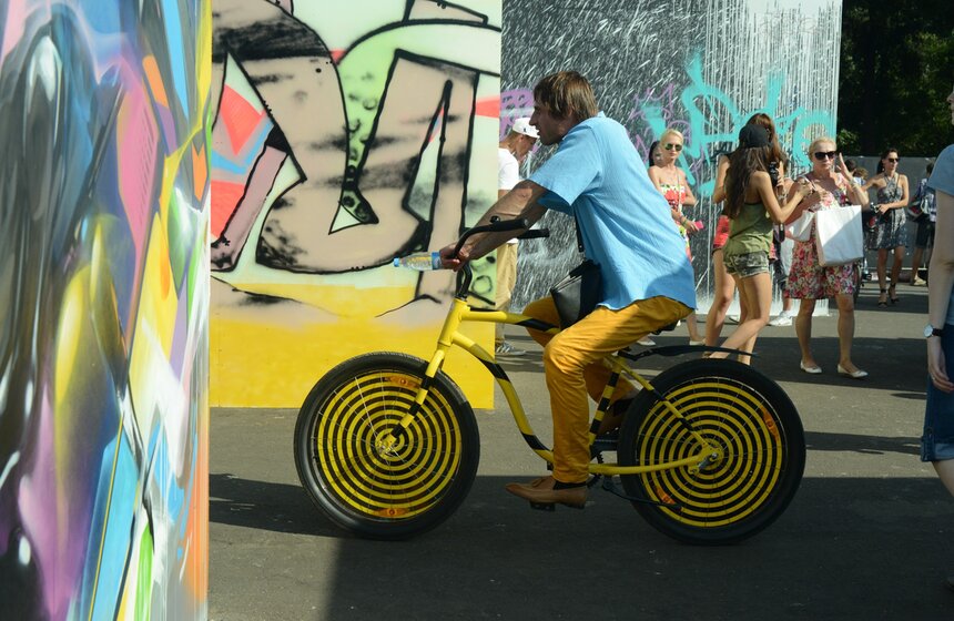 В Парке Горького прошел фестиваль уличной моды FACES&LACES 5 фото