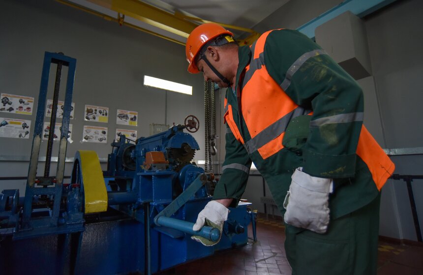 Гидроузел обеспечивает пропуск меженных и паводковых расходов