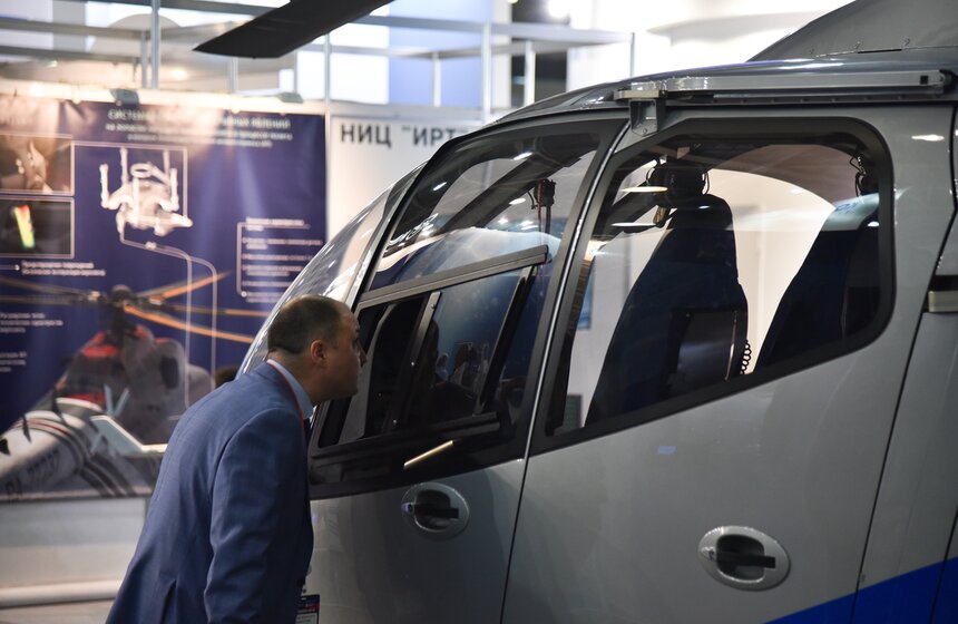 В рамках мероприятия также наградили победителей отраслевых конкурсов и премий