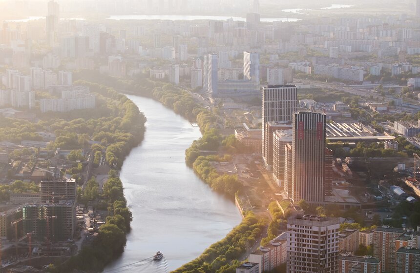 Панорамы Москвы с высоты облаков 2 фото