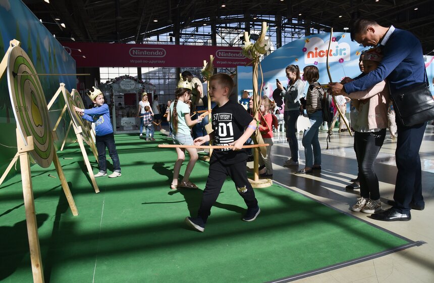 Юных гостей и их родителей ждут веселые игры и прочие активности