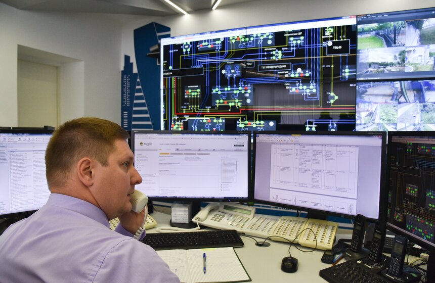 Во время проведения матчей Кубка конфедераций в прошлом году, ситуационный центр показал высокую эффективность работы, поэтому к Чемпионату мира также было решено использовать этот формат.