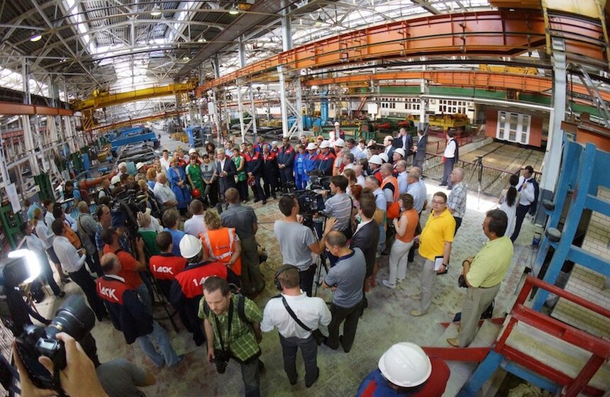 Сергей Собянин посетил Домостроительный комбинат №1 15 фото