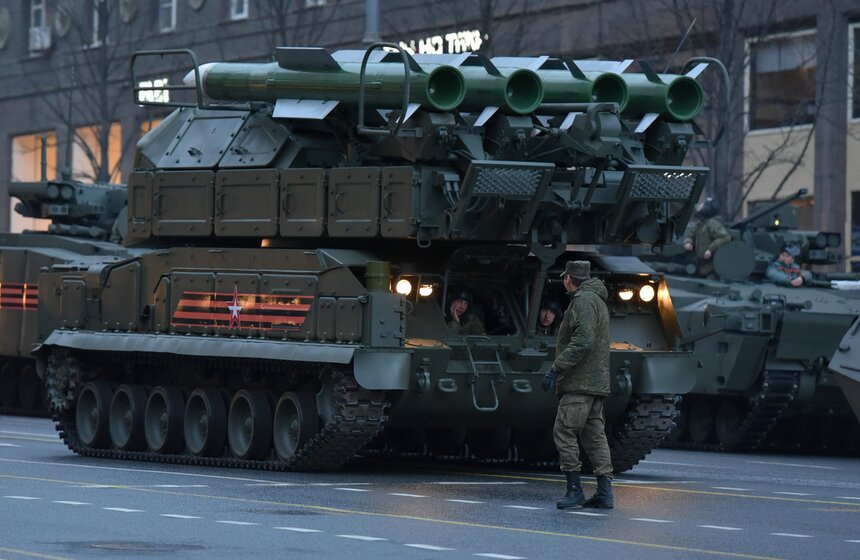 На параде 9 Мая будут представлены и самые настоящие боевые роботы