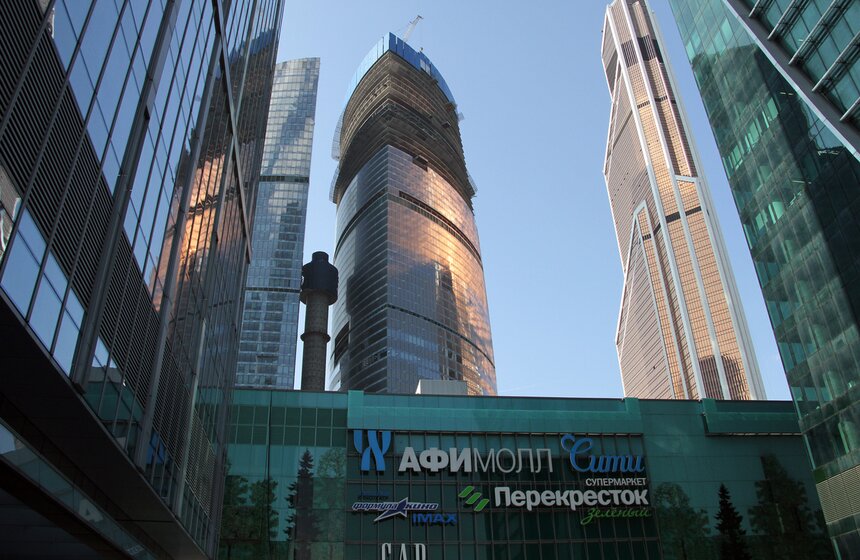 В столице состоялся забег на крышу небоскреба "Город Столиц" 9 фото