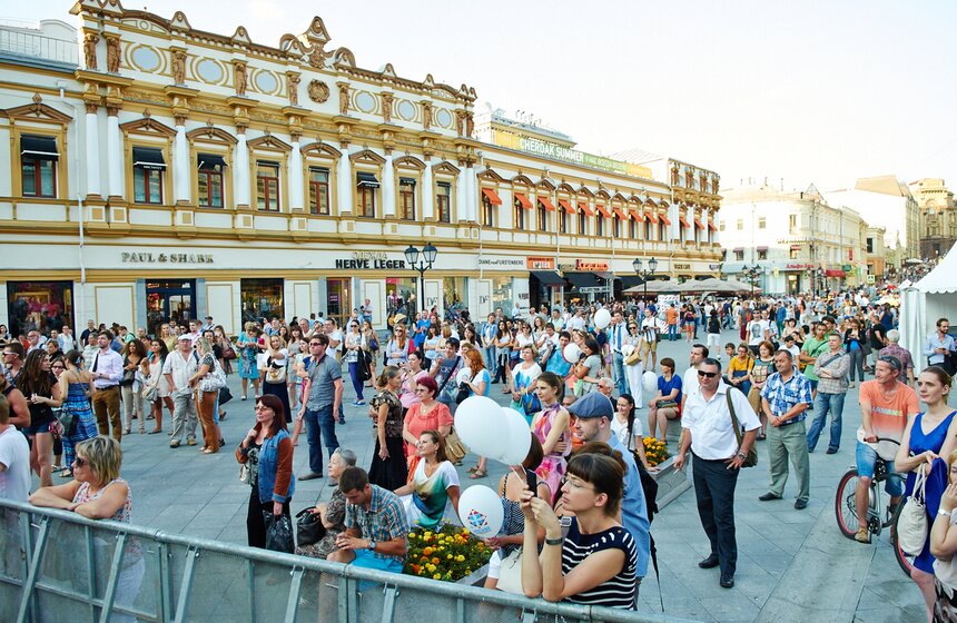 На Кузнецком мосту прошел фестиваль "Открытые улицы" 30 фото
