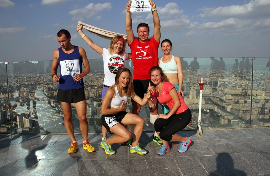 В столице состоялся забег на крышу небоскреба "Город Столиц" 14 фото