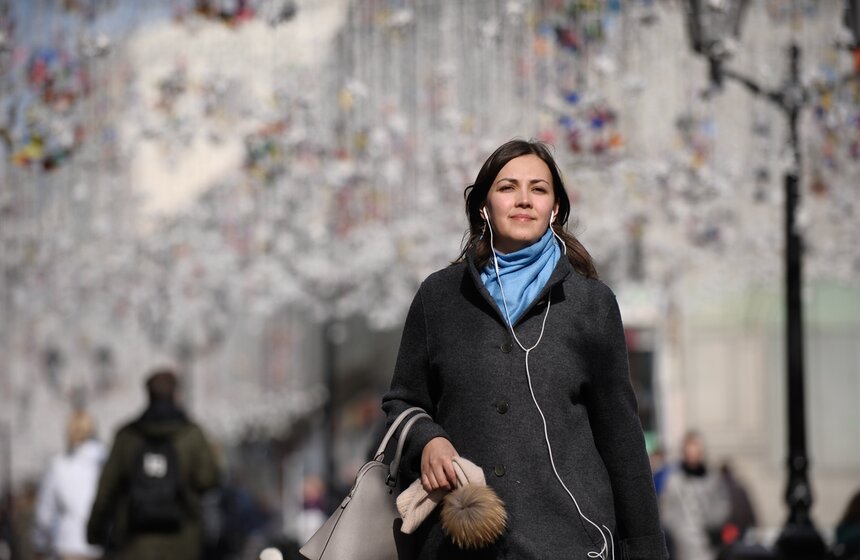 В первые дни работы фестиваль будет радовать жителей и гостей города яркими красками