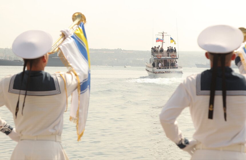 Президент России поздравил моряков с Днем ВМФ 4 фото