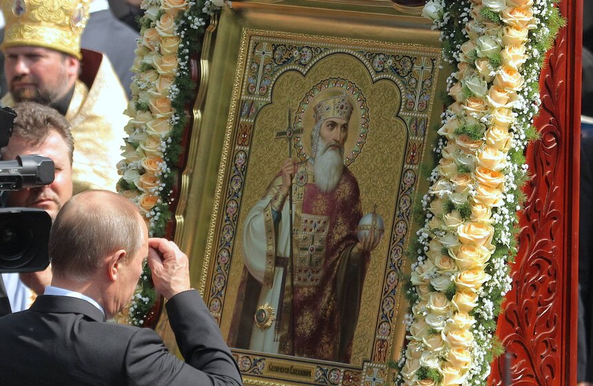 Путин принял участие в праздновании 1025-летия Крещения Руси 13 фото