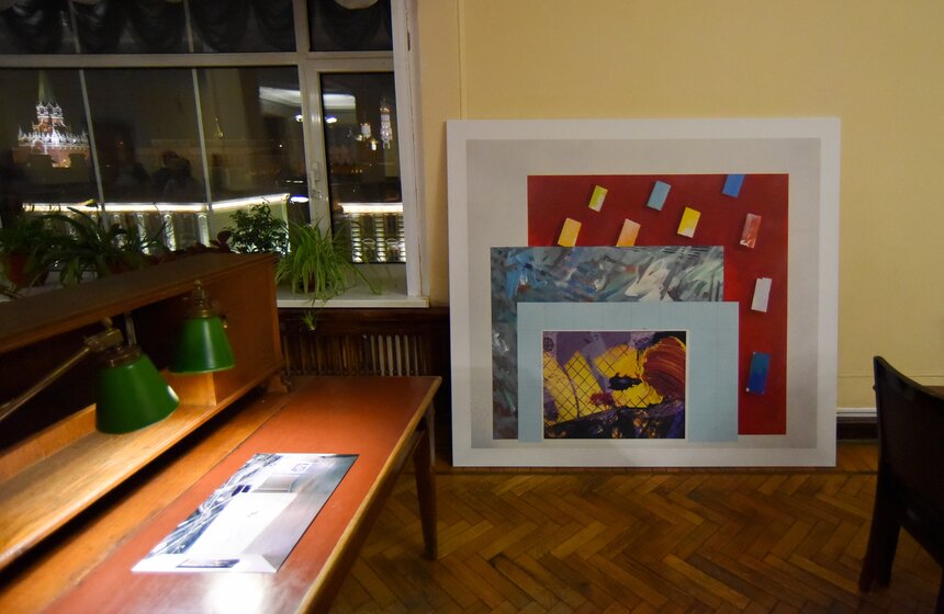 Владимир Логутов уже третий раз номинирован на "Инновацию" и считается одним из самых перспективных представителей молодого поколения российских художников.