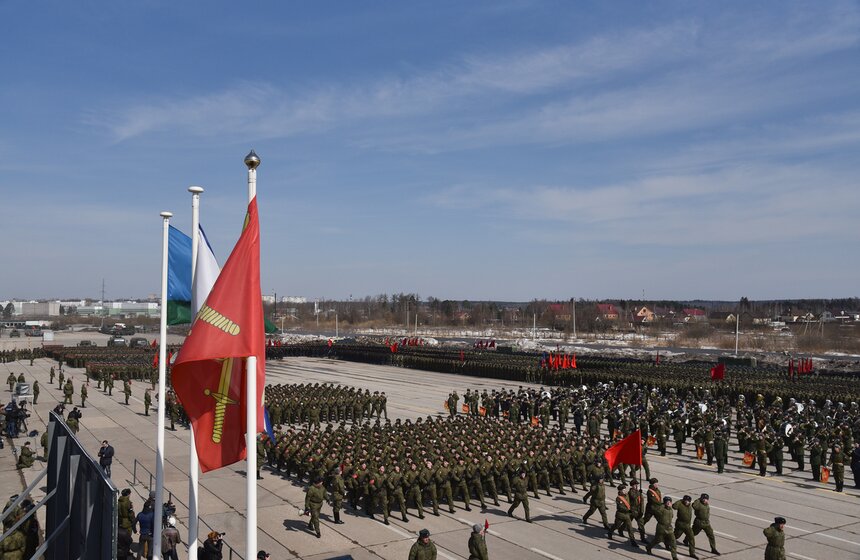 С 9 апреля к технике и расчетам присоединились самолеты