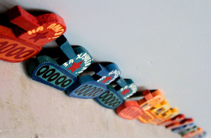 Выставка художников-дальтоников проходит на "Винзаводе" 17 фото