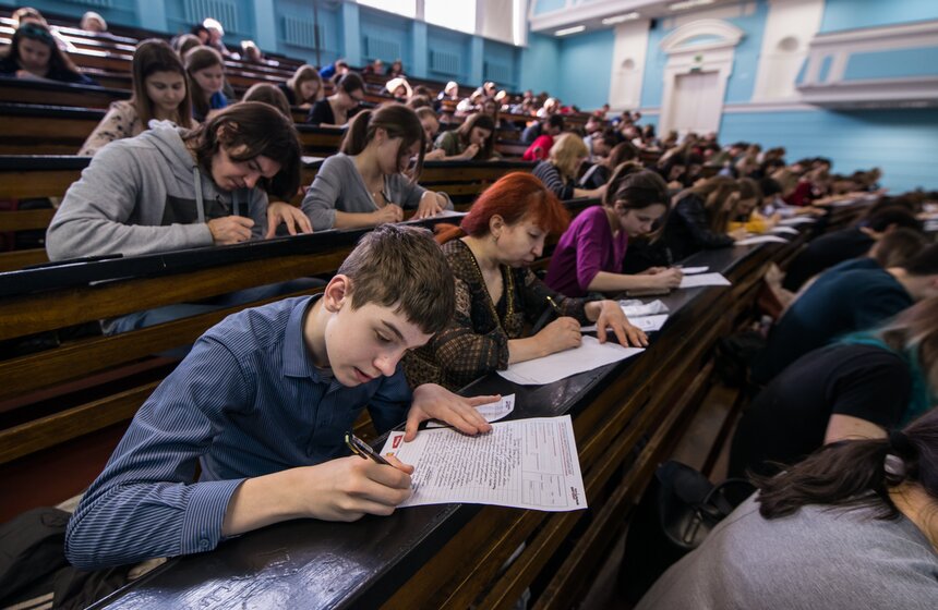 Цель проекта – повысить интерес к русскому языку и, объединить тех, кто умеет или хочет говорить по-русски