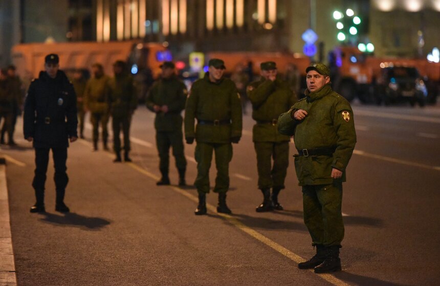 В Параде Победы 9 мая задействуют 12 тысяч военнослужащих, 73 летательных аппарата и более 120 единиц техники