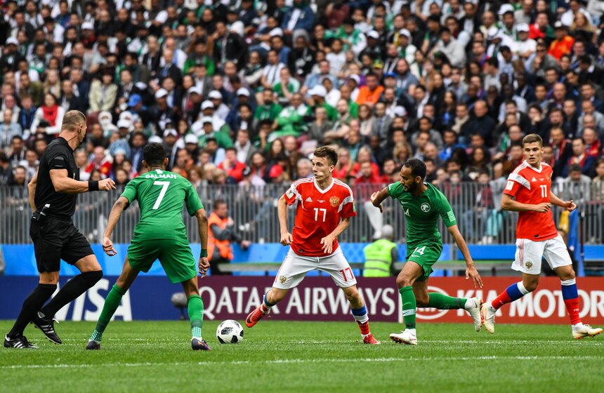 Первый матч турнира обслуживала бригада арбитров во главе с аргентинцем Нестором Питаной