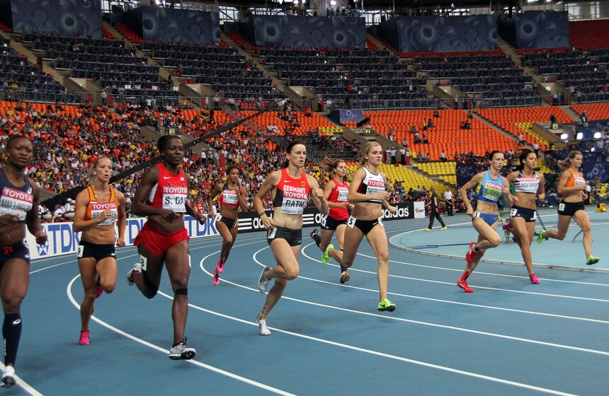 Елена Исинбаева завоевала золотую медаль ЧМ по легкой атлетике 12 фото