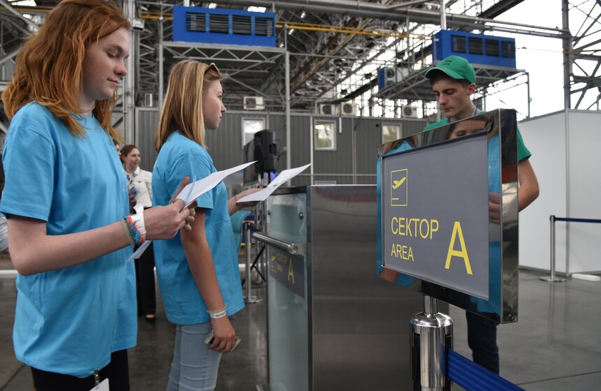 В рамках программы "Приток" студенты могут пройти обучение за счет компании и получить повышенную стипендию