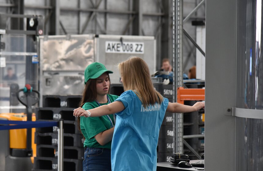 Досмотр также входил в программу этой версии симулятора