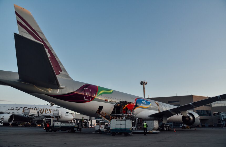 В мае 2017 года Qatar Airways подписала знаковое соглашение с ФИФА, став официальным партнером и официальной авиакомпанией FIFA до 2022 года