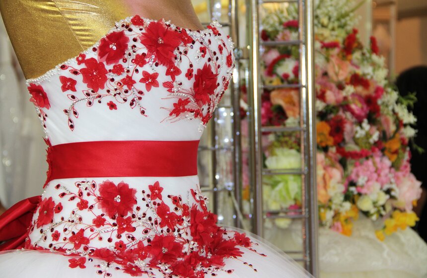 На ВВЦ открылась выставка свадебной моды 22 фото