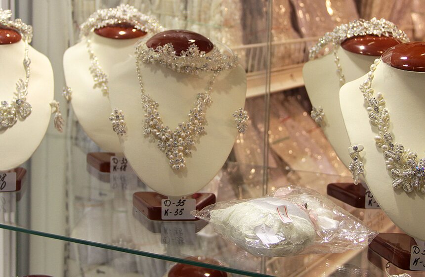 На ВВЦ открылась выставка свадебной моды 4 фото