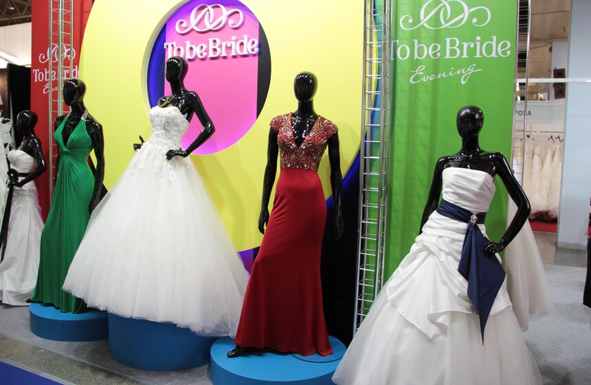 На ВВЦ открылась выставка свадебной моды 13 фото