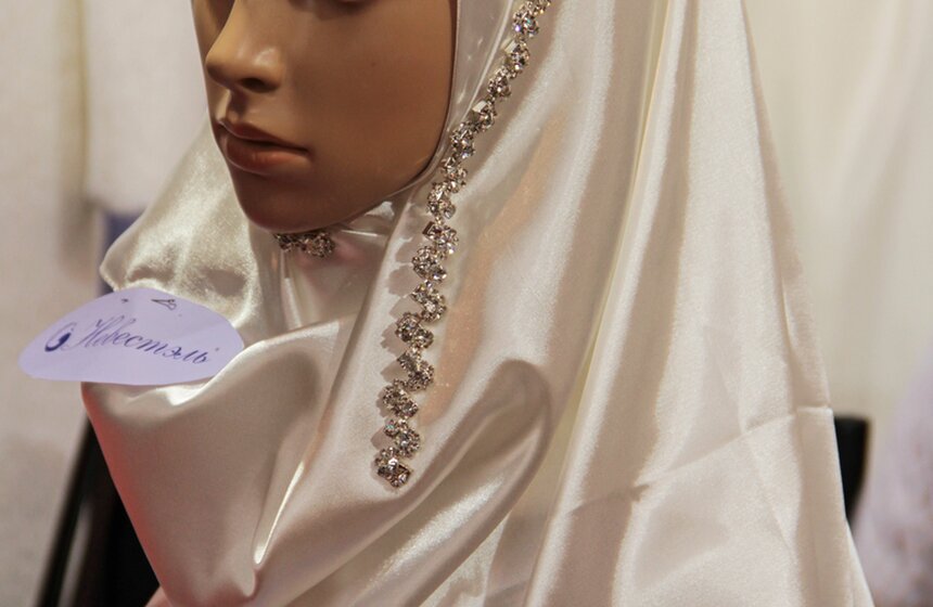 На ВВЦ открылась выставка свадебной моды 11 фото