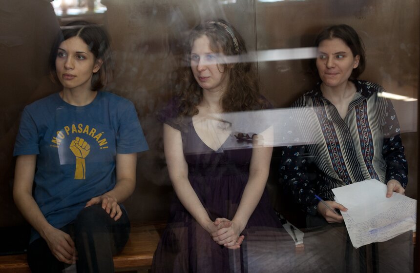 Заседание по делу Pussy Riot 8 фото