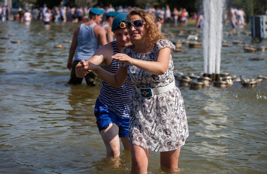 В Парке Горького отметили день ВДВ 1 фото