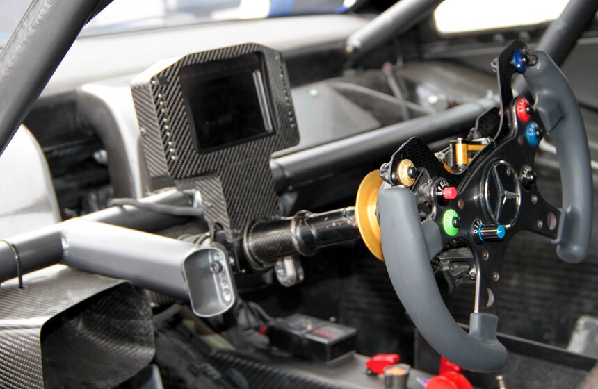 В столице завершилось автошоу Moscow City Racing 20 фото