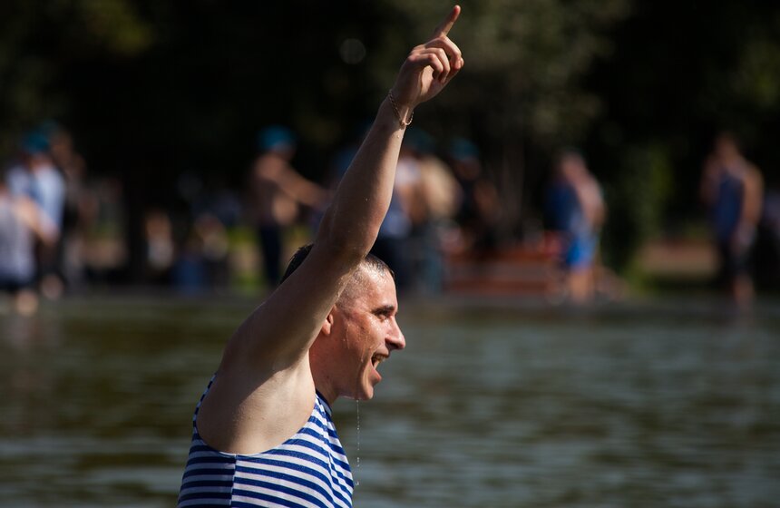 В Парке Горького отметили день ВДВ 14 фото