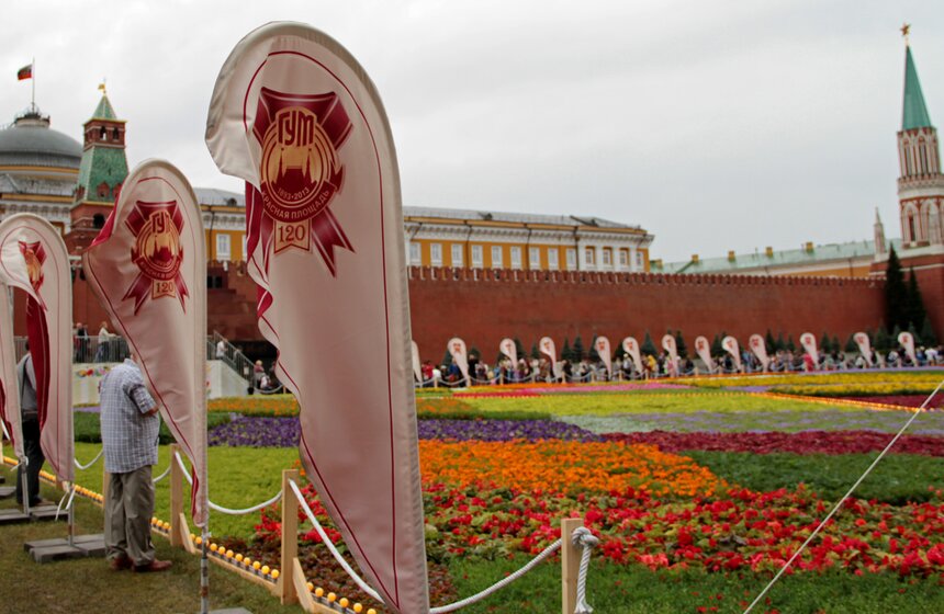 Выставка цветов открылась на Красной площади 6 фото