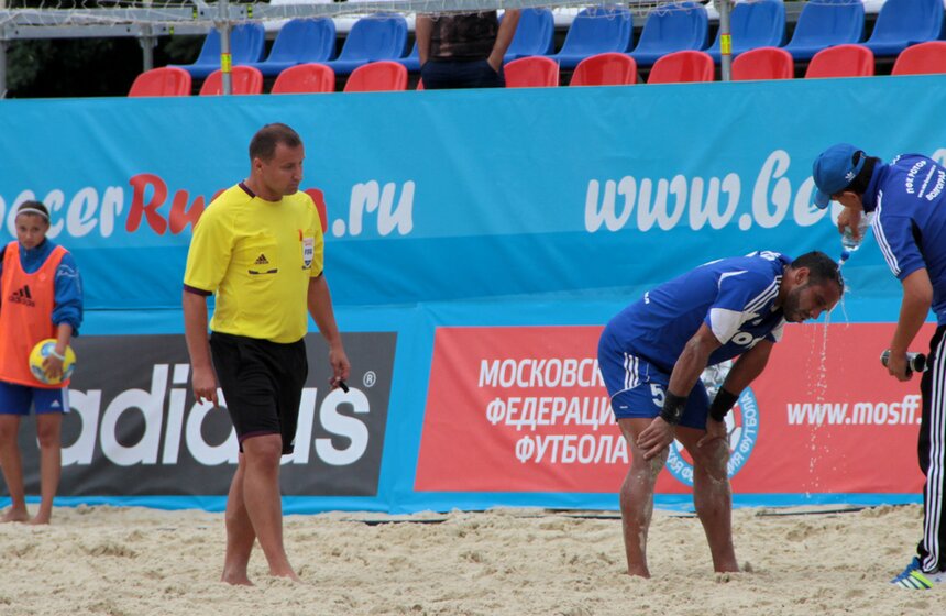 Чемпионат России по пляжному футболу завершился в столице 15 фото