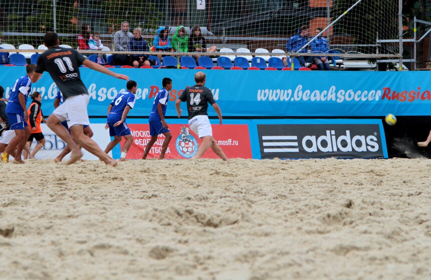 Чемпионат России по пляжному футболу завершился в столице 4 фото