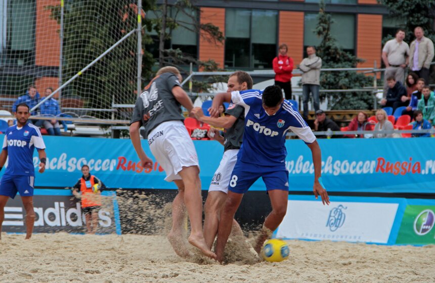 Чемпионат России по пляжному футболу завершился в столице 5 фото