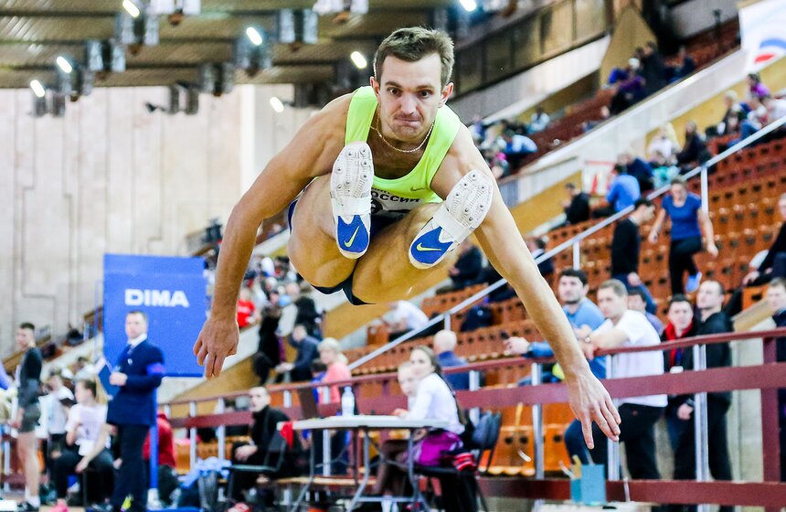 Заявку на участие в чемпионате России подали 692 спортсмена. Из них 428 мужчин и 264 женщины.