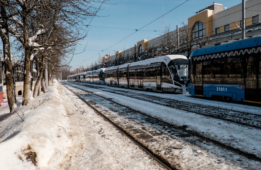 "Витязь-М" также рассчитан на автономный ход. В таком режиме он может проехать 20 километров.