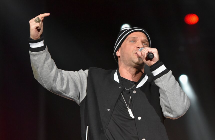 Выступление Лигалайза на шоу "Лига чемпионов. Герои нашего времени".