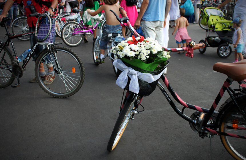 Велопарад "Леди на велосипеде" 25 фото